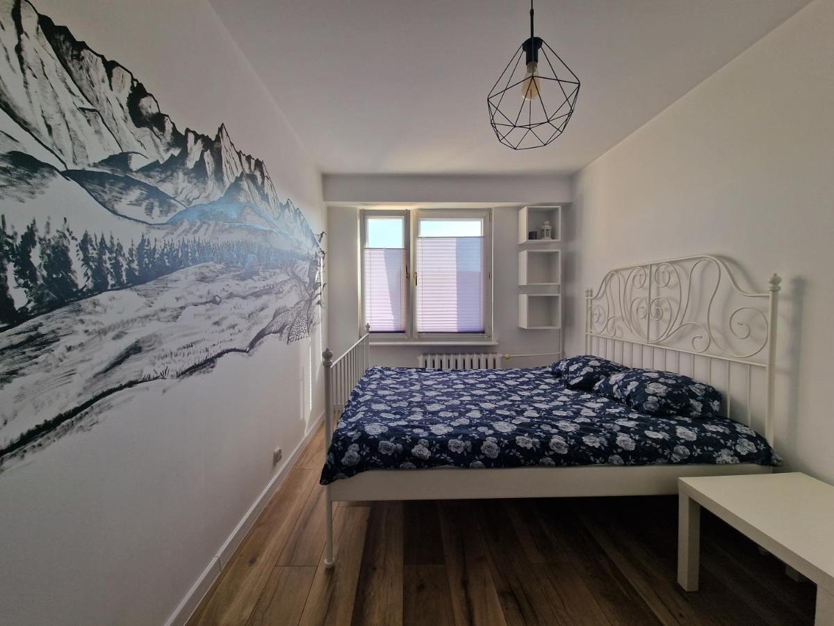 Apartament Na Wynajem ノヴィ・タルク エクステリア 写真